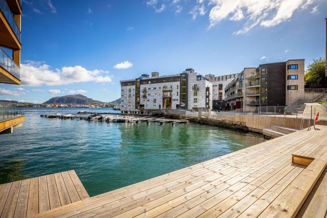 New Penthouse Apartment With Sea View In Bergen Centrum Exterior foto